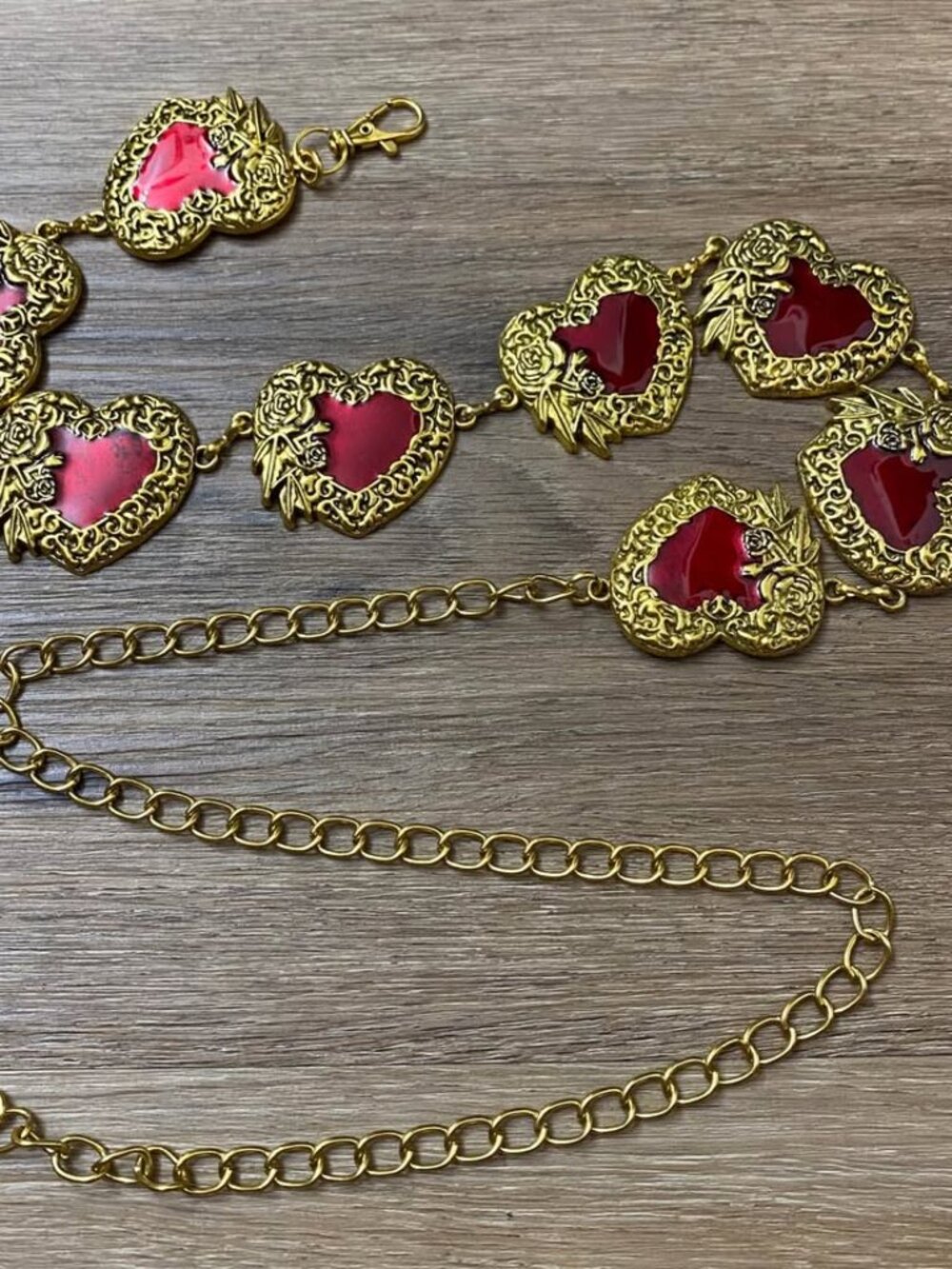 Vintage Retro Y2K Gold Filigree Red Enamel Heart Chain Belt – 30" Waist Chain